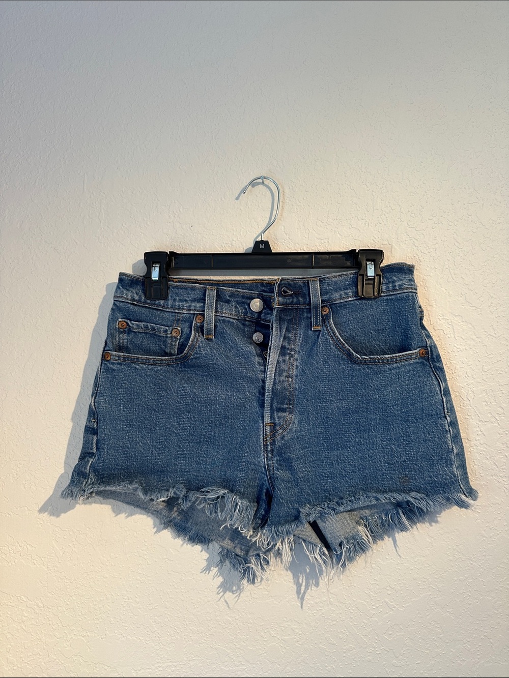 Levi's 501 Distressed Frayed Hem Denim Shorts - Blue